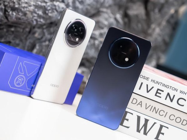 贝贝查 千元越级弱网王者 OPPO K13s爽快持久用6年